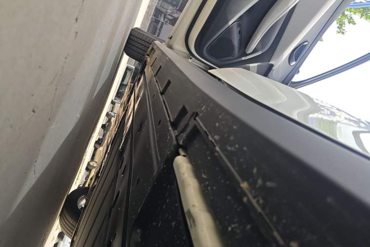 Used BYD Seal 06 New Energy 2026 DM-i Ultra-Enjoyment 128KM Luxury Edition Left Side Sill