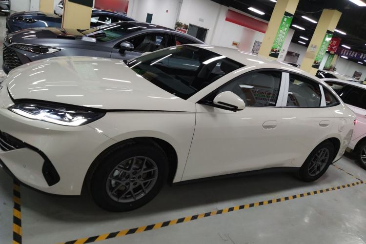Used BYD Seal 06 New Energy 2026 DM-i Ultra-Enjoyment 128KM Luxury Edition Left Side