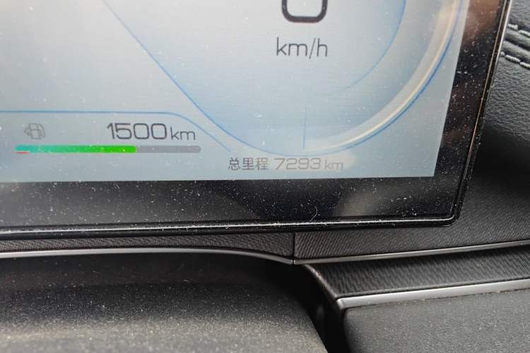 Used BYD Seal 06 New Energy 2026 DM-i Ultra-Enjoyment 128KM Luxury Edition Odometer Close Up