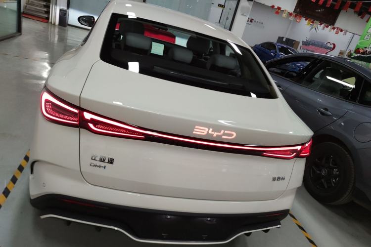 Used BYD Seal 06 New Energy 2026 DM-i Ultra-Enjoyment 128KM Luxury Edition Rear