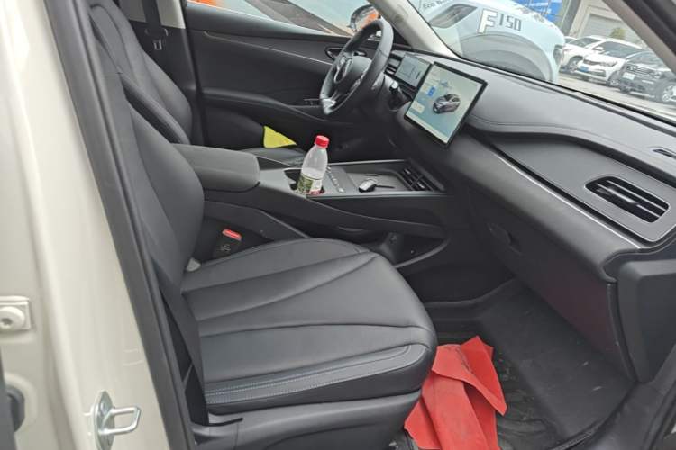Used BYD Seal 06 New Energy 2026 DM-i Ultra-Enjoyment 128KM Smart Enjoyment Model Right Front Seat