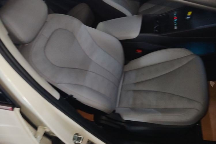 Used BYD Seal 06 New Energy 2026 DM-i Ultra-Enjoyment 128KM Luxury Edition Right Front Seat