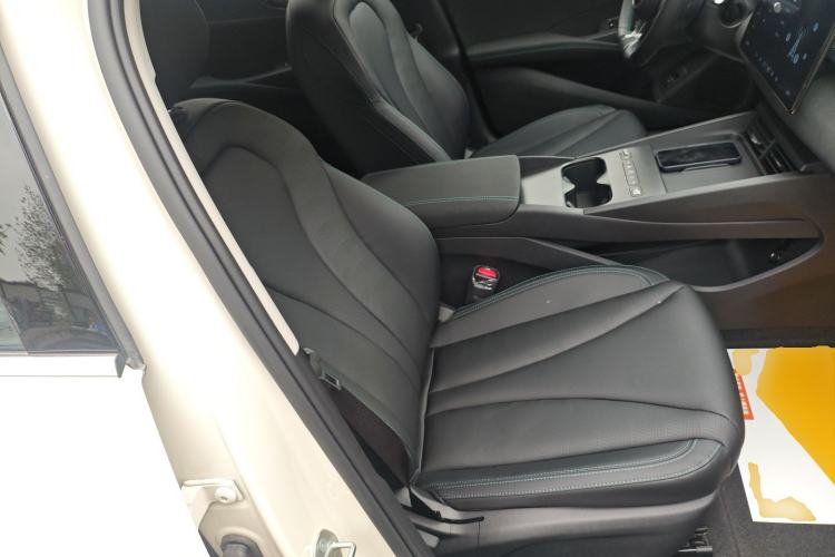 Used BYD Seal 06 New Energy 2026 DM-i Ultra-Enjoyment 128KM Luxury Edition Right Front Seat