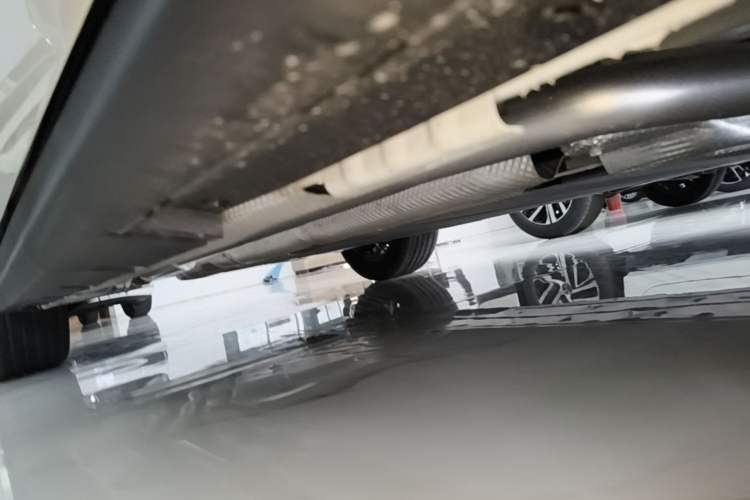 Used BYD Seal 06 New Energy 2026 DM-i Ultra-Enjoyment 128KM Smart Enjoyment Model Right Side Sill