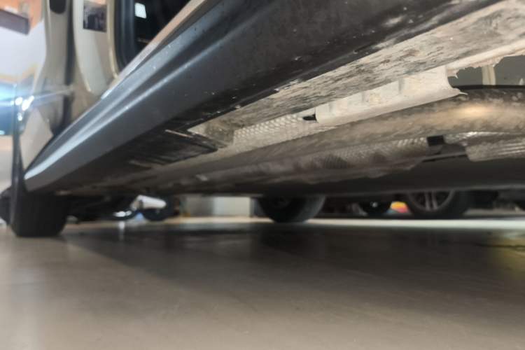 Used BYD Seal 06 New Energy 2026 DM-i Ultra-Enjoyment 128KM Luxury Edition Right Side Sill