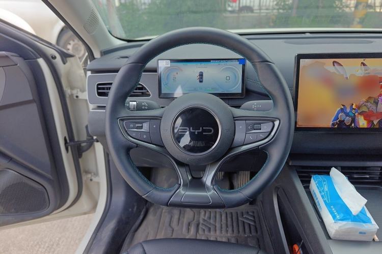 Used BYD Seal 06 New Energy 2026 DM-i Ultra-Enjoyment 128KM Luxury Edition Steering Wheel