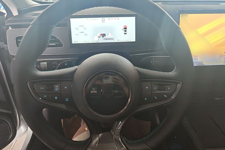 Used BYD Seal 06 New Energy 2026 Model DM-i Ultra-Enjoyment Edition 210KM Prestige Version Steering Wheel
