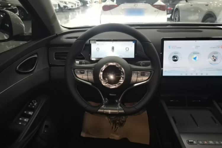 Used BYD Seal 06 New Energy 2026 DM-i Ultra-Enjoyment 128KM Luxury Edition Steering Wheel