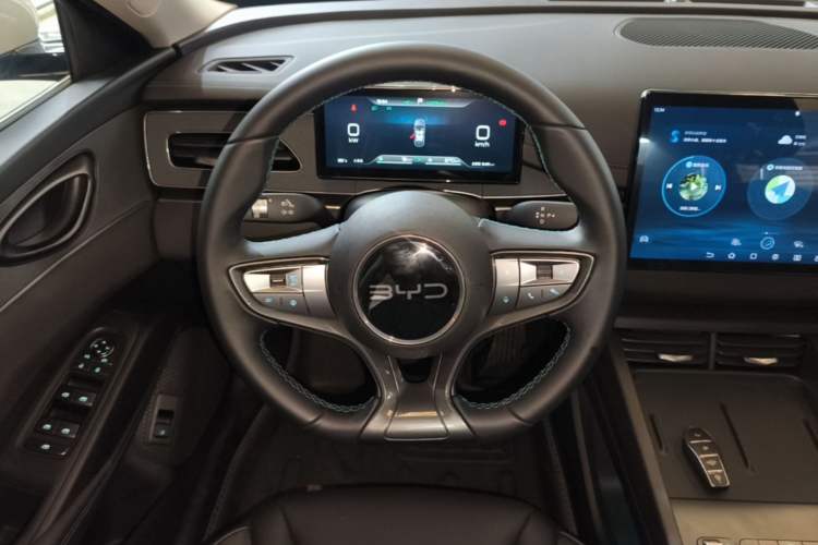 Used BYD Seal 06 New Energy 2026 DM-i Ultra-Enjoyment 128KM Luxury Edition Steering Wheel
