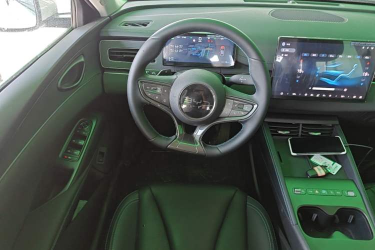Used BYD Seal 06 New Energy 2026 DM-i Ultra-Enjoyment 128KM Smart Enjoyment Model Steering Wheel