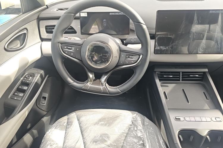 Used BYD Seal 06 New Energy 2026 DM-i Ultra-Enjoyment 128KM Luxury Edition Steering Wheel