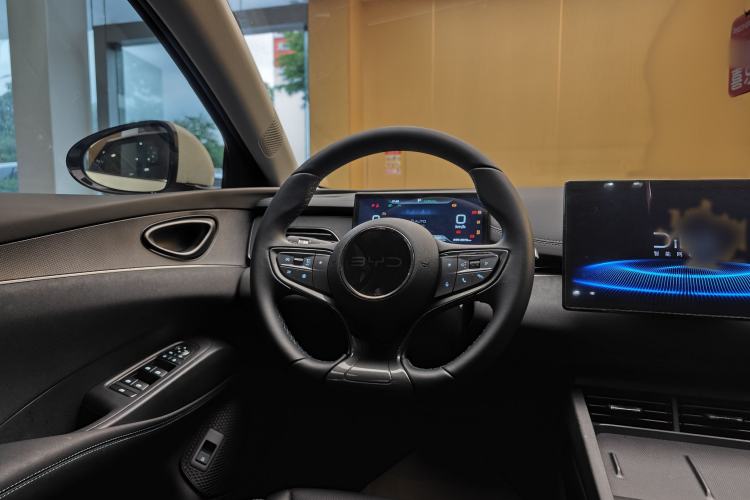 Used BYD Seal 06 New Energy 2026 DM-i Ultra-Enjoyment 128KM Luxury Edition Steering Wheel
