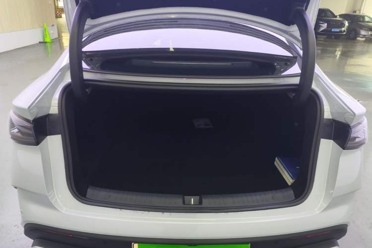 Used BYD Seal 06 New Energy 2026 Model DM-i Ultra-Enjoyment Edition 210KM Prestige Version Trunk