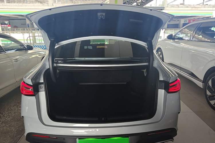 Used BYD Seal 06 New Energy 2026 Model DM-i Ultra-Enjoyment Edition 210KM Prestige Version Trunk