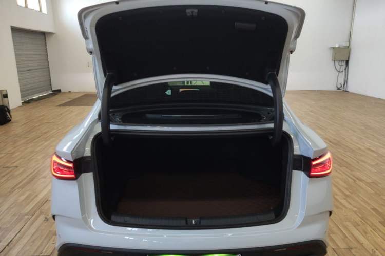 Used BYD Seal 06 New Energy 2026 Model DM-i Ultra-Enjoyment Edition 210KM Prestige Version Trunk