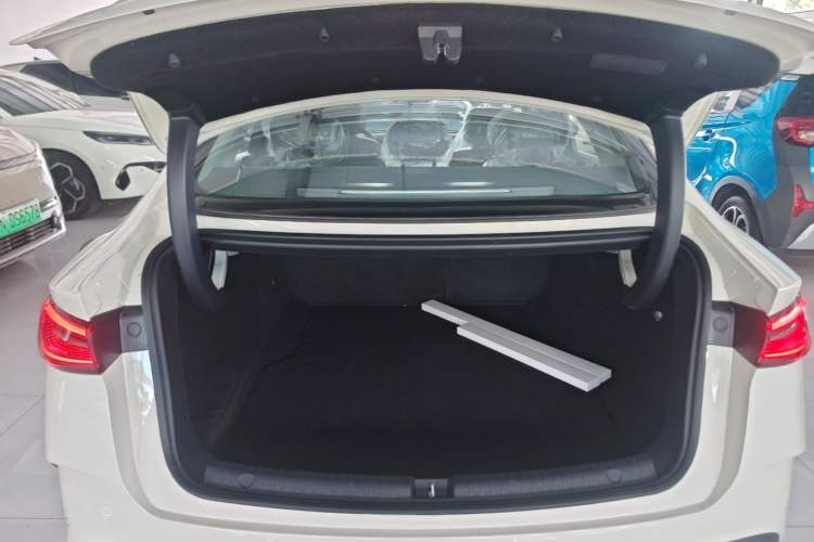 Used BYD Seal 06 New Energy 2026 DM-i Ultra-Enjoyment 128KM Luxury Edition Trunk