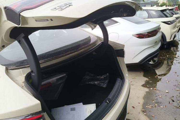 Used BYD Seal 06 New Energy 2026 DM-i Ultra-Enjoyment 128KM Smart Enjoyment Model Trunk