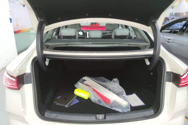 Used BYD Seal 06 New Energy 2026 DM-i Ultra-Enjoyment 128KM Luxury Edition Trunk