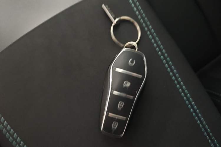 Used BYD Seal 06 New Energy 2026 Model DM-i Ultra-Enjoyment Edition 210KM Prestige Version Vehicle Key