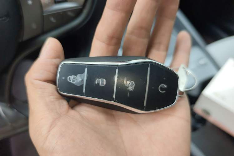 Used BYD Seal 06 New Energy 2026 DM-i Ultra-Enjoyment 128KM Luxury Edition Vehicle Key