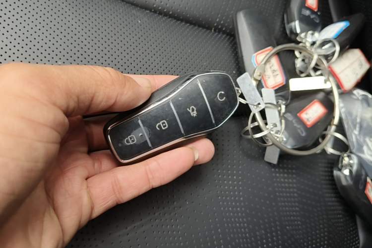 Used BYD Seal 06 New Energy 2026 DM-i Ultra-Enjoyment 128KM Smart Enjoyment Model Vehicle Key