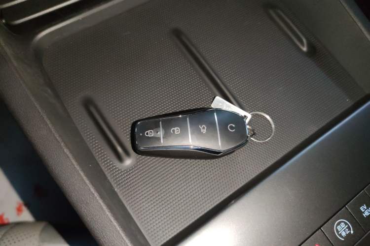 Used BYD Seal 06 New Energy 2026 DM-i Ultra-Enjoyment 128KM Luxury Edition Vehicle Key