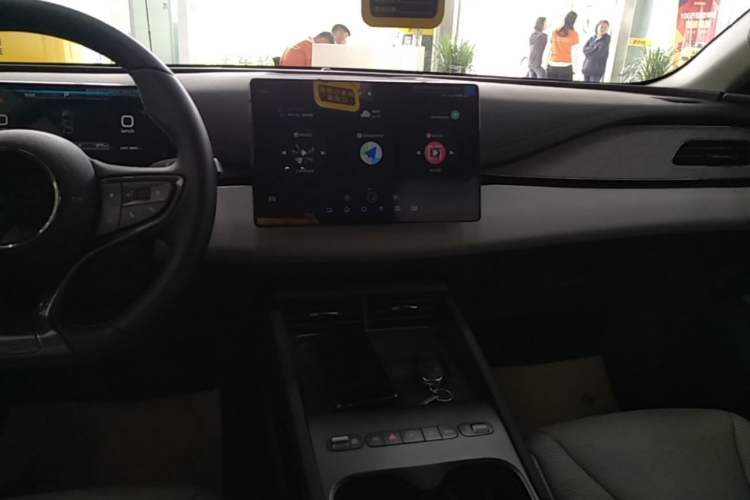 Used BYD Seal 06 New Energy 2026 DM-i Ultra-Enjoyment 128KM Luxury Edition Audio And AC Panel