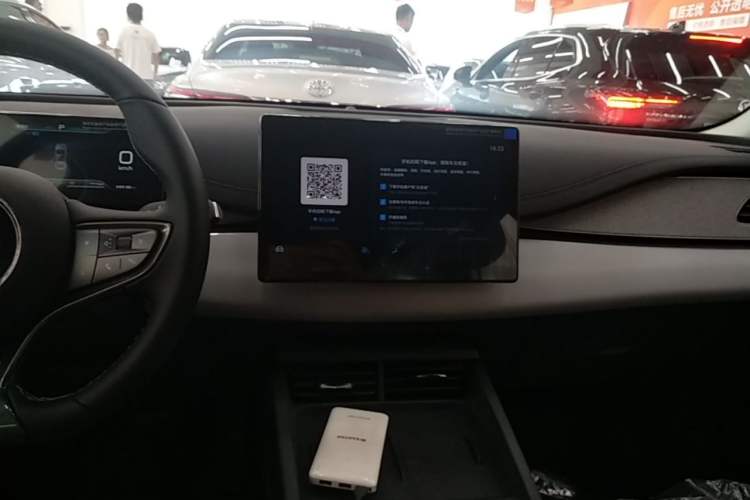 Used BYD Seal 06 New Energy 2026 DM-i Ultra-Enjoyment 128KM Luxury Edition Audio And AC Panel