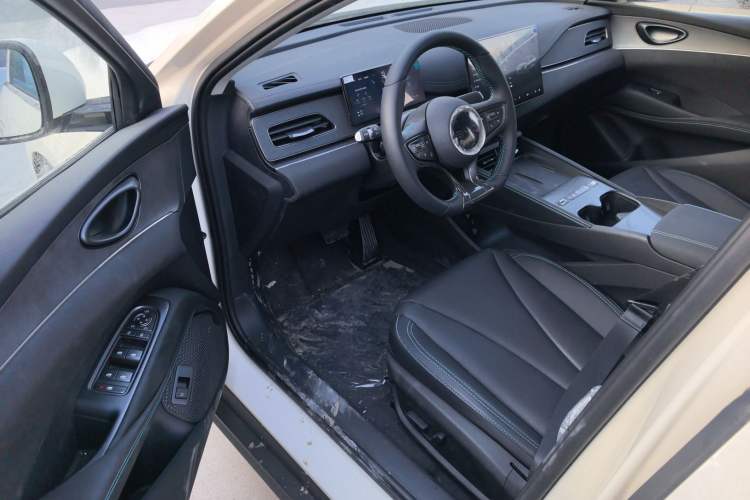 Used BYD Seal 06 New Energy 2026 DM-i Ultra-Enjoyment 128KM Smart Enjoyment Model Driver Seat