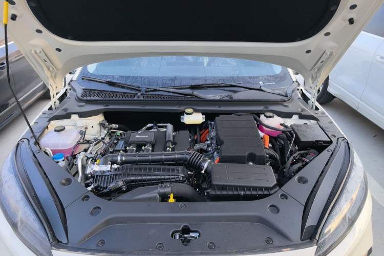 Used BYD Seal 06 New Energy 2026 DM-i Ultra-Enjoyment 128KM Smart Enjoyment Model Engine Bay