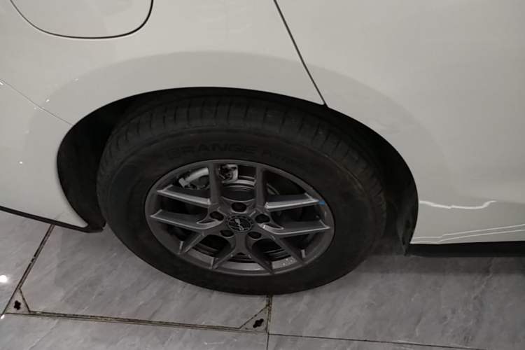 Used BYD Seal 06 New Energy 2026 DM-i Ultra-Enjoyment 128KM Luxury Edition Exterior 5