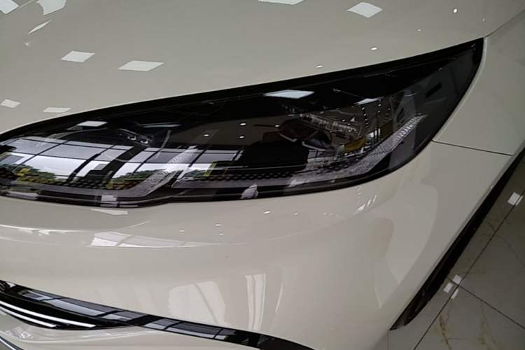 Used BYD Seal 06 New Energy 2026 DM-i Ultra-Enjoyment 128KM Luxury Edition Left Front Headlight