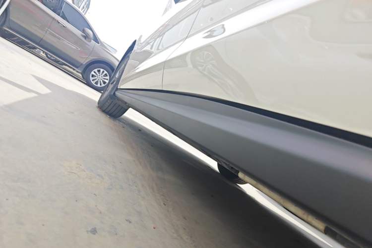 Used BYD Seal 06 New Energy 2026 DM-i Ultra-Enjoyment 128KM Luxury Edition Left Side Sill