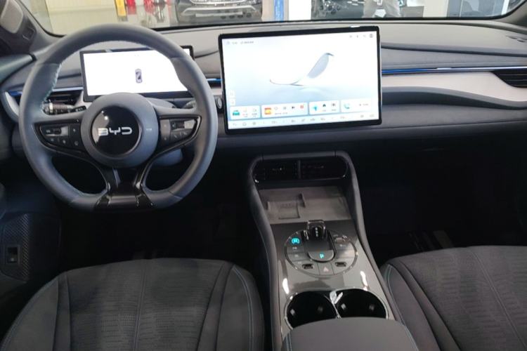 Used BYD Seal 06GT 2025 Intelligent Driving Version 605 Heatwave Edition Center Console