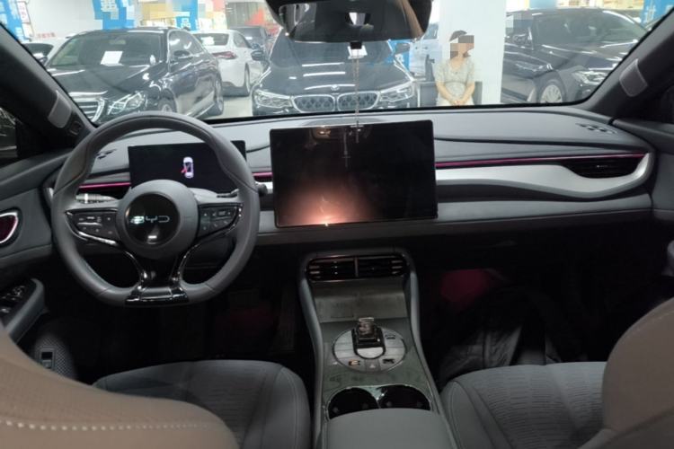Used BYD Seal 06GT 2025 505 Wave Plus Edition Center Console