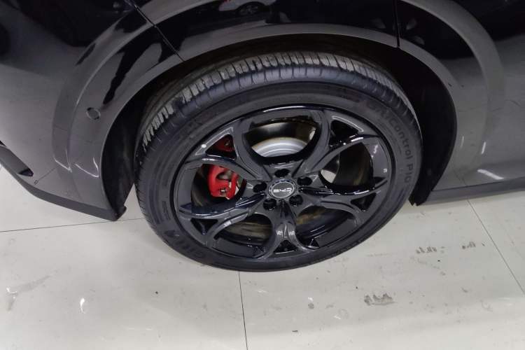 Used BYD Seal 06GT 2025 550 All-Wheel-Drive Heatwave Edition Exterior 8