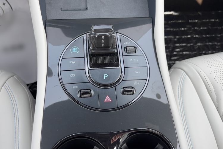 Used BYD Seal 06GT 2025 Intelligent Driving Version 605 Heatwave Edition Gear Lever