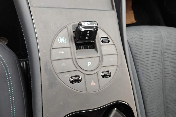 Used BYD Seal 06GT 2025 Intelligent Driving Version 505 Wave Plus Edition Gear Lever