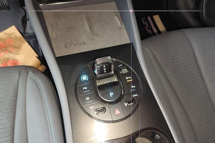 Used BYD Seal 06GT 2025 Intelligent Driving Version 605 Heatwave Edition Gear Lever