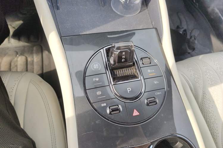 Used BYD Seal 06GT 2025 Intelligent Driving Version 505 Wave Edition Gear Lever