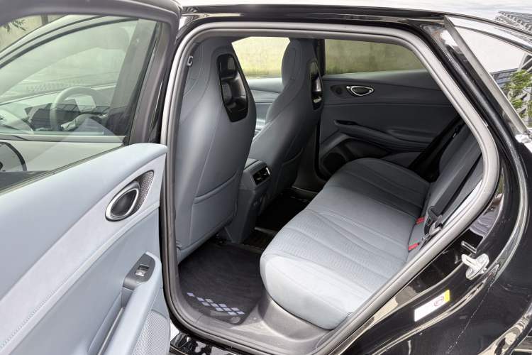 Used BYD Seal 06GT 2025 Intelligent Driving Version 605 Heatwave Edition Interior 4