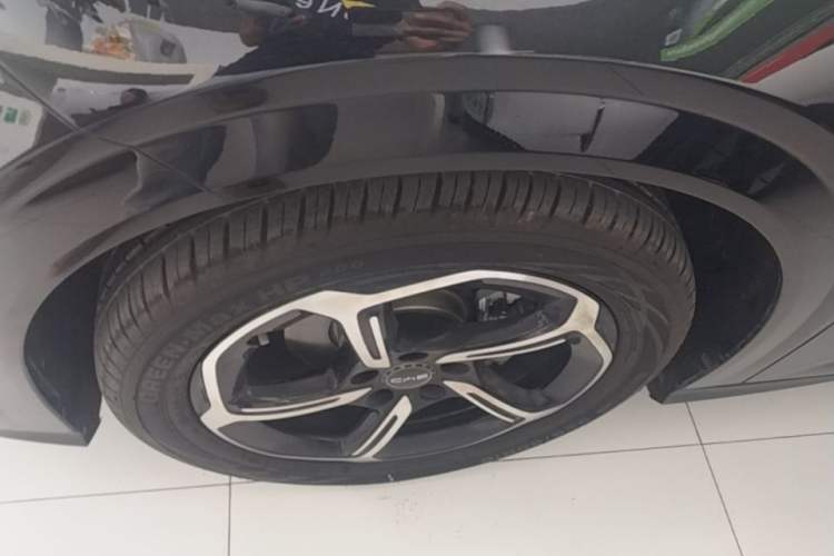 Used BYD Seal 06GT 2025 Intelligent Driving Version 505 Wave Edition Left Front Wheel Hub