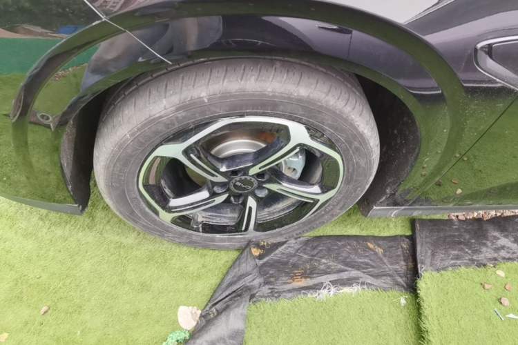 Used BYD Seal 06GT 2025 505 Wave Plus Edition Left Front Wheel Hub