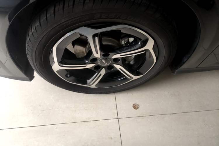 Used BYD Seal 06GT 2025 Intelligent Driving Version 505 Wave Plus Edition Left Front Wheel Hub