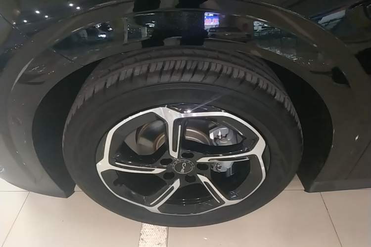 Used BYD Seal 06GT 2025 505 Wave Plus Edition Left Front Wheel Hub