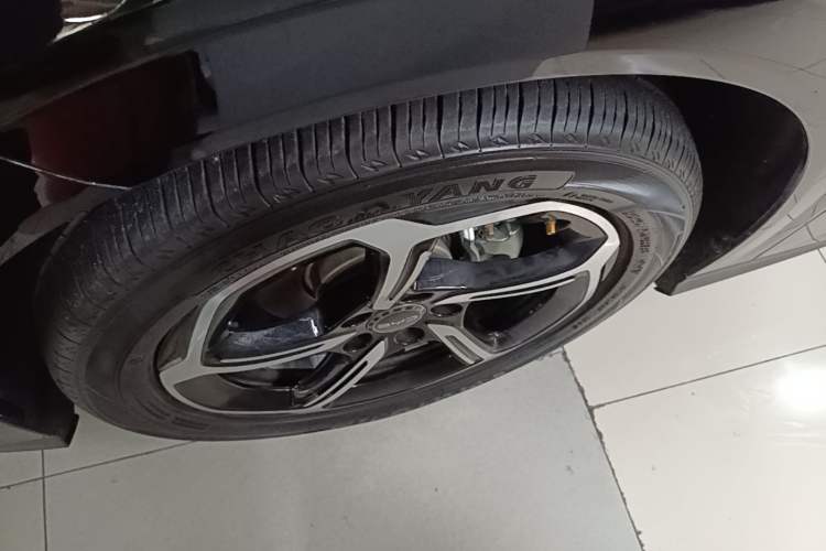 Used BYD Seal 06GT 2025 505 Wave Edition Left Front Wheel Hub