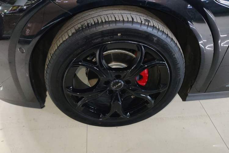 Used BYD Seal 06GT 2025 550 All-Wheel-Drive Heatwave Edition Left Front Wheel Hub
