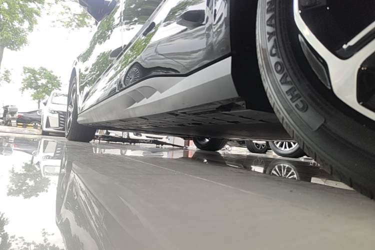 Used BYD Seal 06GT 2025 505 Wave Plus Edition Left Side Sill