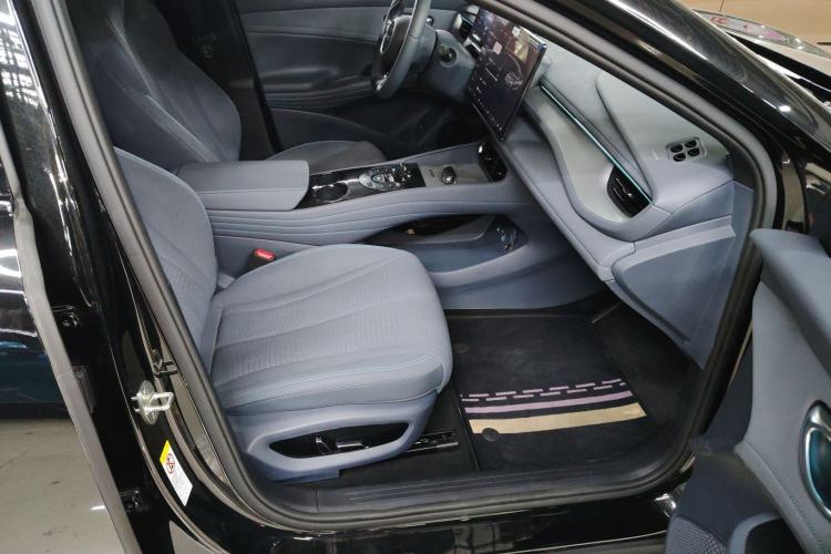 Used BYD Seal 06GT 2025 550 All-Wheel-Drive Heatwave Edition Right Front Seat