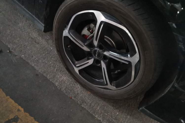 Used BYD Seal 06GT 2025 505 Wave Edition Right Front Wheel Hub